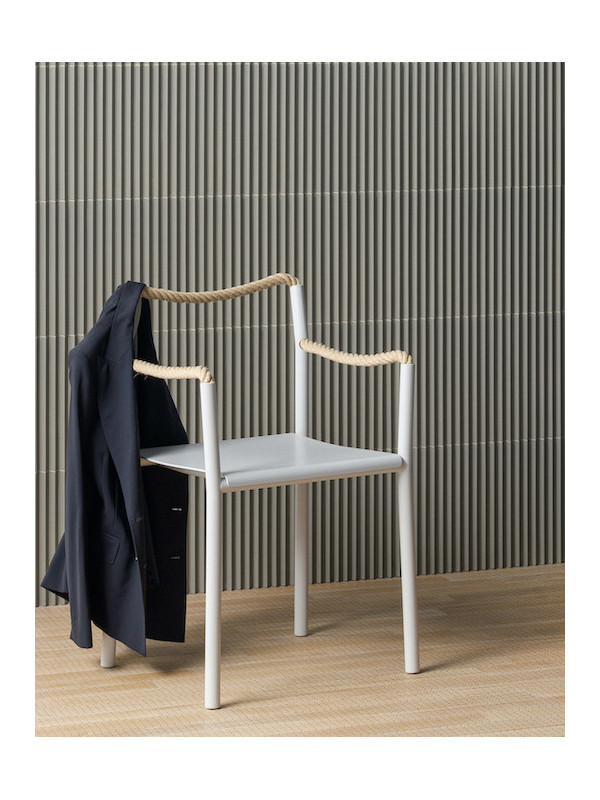 Mutina Triangle Glossy