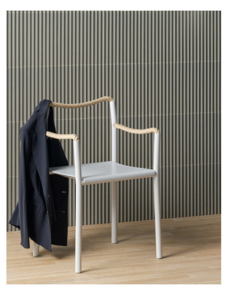 Mutina Triangle Glossy