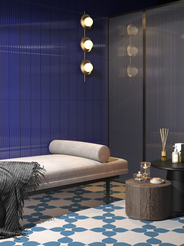 Faianta Circle and Waves