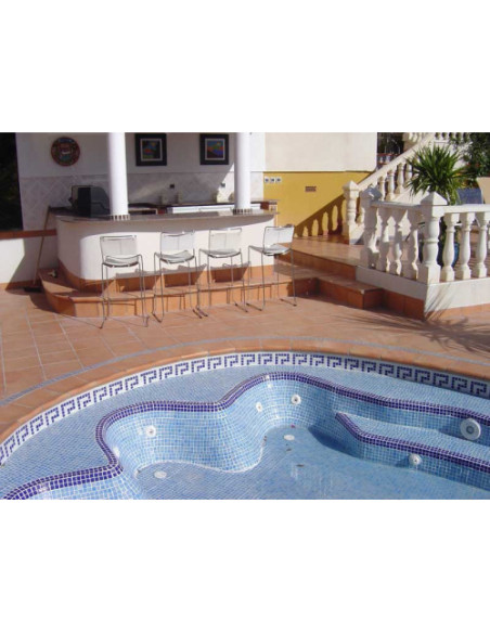 Rodamanto dale si borduri antialunecare pentru piscine